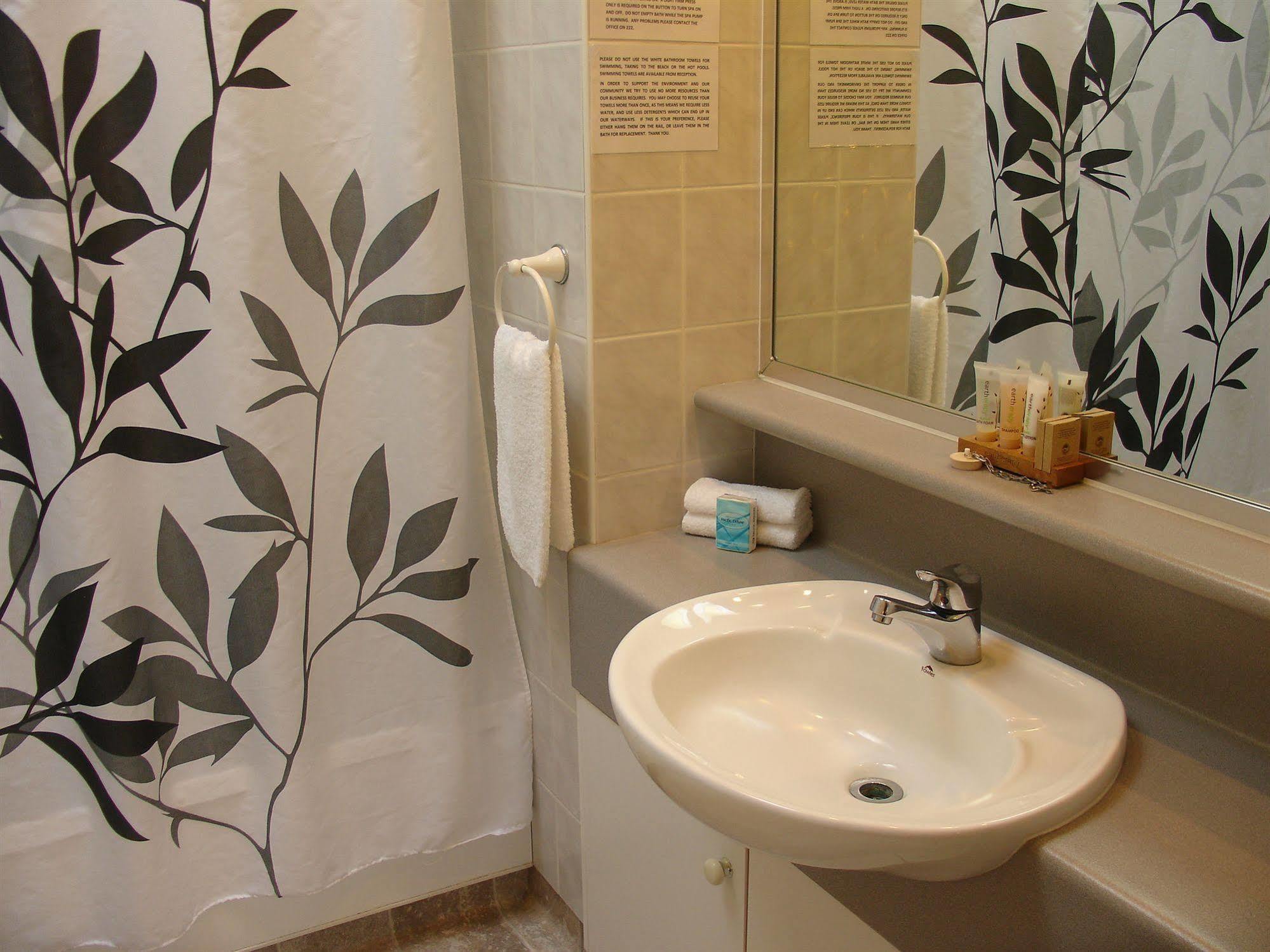 Pacific Motor Inn Mount Maunganui Dış mekan fotoğraf